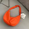 Nueva Bolsa Cruzada Ins Estilo Hong Kong Gran Capacidad para Hombres y Mujeres Color Sólido Casual Bolsa Dumpling Moderna de Hombro Tela de Nylon Bolsa de Viaje