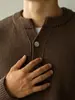 Suéter de Punto Jacquard Texturizado de Hilo Grueso (7 Gauge) con Hombro Caído y Cuello en V Pequeño para Hombre, Estilo Old Money Italiano, Tejido de Punto Acanalado Primavera 2026