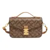 Bolso de mano transfronterizo 2026 con estampado de moda, textura retro, bolso cuadrado pequeño, bolso cruzado pequeño versátil para hombro, gris elefante