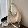 Bolso de Gran Capacidad para Debajo del Brazo 2025 Nuevo Estilo Simple Chica Literaria Bolso de Hombro de Lona Nube Bolso Tote Grande para Viajes