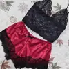 Comercio Exterior Europeo y Americano Lencería Erótica Encaje Dividido Conjunto de Tres Piezas Sexy con Tirantes Transparente Pantalones de Pijama Set al por Mayor Mujeres