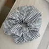 Nuevo scrunchie de cuadros frescos estilo francés coreano, elegante liga para el cabello de tela, accesorio para el cabello para el uso diario en el trayecto al trabajo
