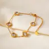 Pulsera Cuadrada de Zirconio Amor Nuevo Transfronterizo Lujo Ligero Elegante Acero Titanio Chapado PVD Oro Verdadero 18K Pulsera Nicho