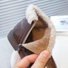 Botas Pequenas de Couro para Crianças 2025 Novas Botas de Veludo para Meninas, Botas Curtas Versáteis e Estilosas, Botas de Moda Quentes para Bebês