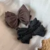 Presilha de cabelo de laço fofo estilo coreano, perfeita para criar um rabo de cavalo alto volumoso, adicionar volume ao seu cabelo e dar a ele um visual sofisticado, moderno e versátil com seu design de bolinhas.