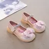 Zapatos de niña zapatos de princesa para niña primavera y otoño 2025 nuevos suela suave pedrería niña zapatos de cuero zapatos de cristal para bebé para presentación