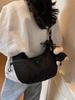 Bolsa de Nylon de Gran Capacidad para Mujer, Nueva Bolso de Hombro Cruzado Versátil Primavera/Verano 2026, Bolso Casual tipo Bollo para Viajes Diarios