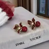 Pendientes de Flor Roja y Perla de Lujo de Alta Gama Ankela, Exquisitos Pendientes Retro, Pendientes Versátiles y Elegantes para Mujer