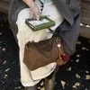 Bolso de Mano Retro de Gamuza Escarchada para Mujer 2025 Nuevo Bolso de Hombro tipo Almohada para Viajes Diarios Bolso Cruzado de Alta Gama Moderno