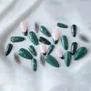 Piezas de Arte de Uñas Más Vendidas Transfronterizas Chicas Calientes Europeas y Americanas Ojo de Gato Estéreo 3D Verde Francés Largo Almendra Uñas Portables Venta al por Mayor