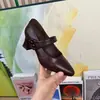 Zapatos Mary Jane bajos para mujer, nueva colección otoño 2026, de punta fina, con una sola tira, con detalles de piel, de bloques de color, adecuados para ir al trabajo
