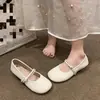 Sapatos baixos de peça única para mulheres 2026 Outono Novo Estilo Suave Estilo Francês Pequeno Chanel Mulheres Grávidas Planos Couro Macio Mary Janes Mocassins