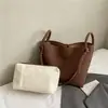 Bolsa Cubo Casual Simple de Nuevo Estilo Transfronteriza 2026 Bolso Cubo de Hombro de Moda de Gama Alta Bolso Cruzado Esmerilado