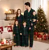 Nuevo conjunto de pijama casual de moda a cuadros con solapa de manga larga estilo navideño europeo y americano para toda la familia, padre e hijo 2633