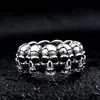 Anillo retro de fila completa de calaveras estilo nuevo anillo de acero de titanio para hombre personalidad Moda joyería de comercio exterior transfronterizo venta al por mayor