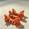 A estrutura geral do apanhador de cinto antiderrapante é robusta, durável e resistente ao desgaste.. É um dispositivo de proteção para capturar e proteger correias quebradas em transportadores de correia.