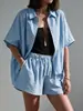 2026 Europa Verano Camisa de Manga Corta a Rayas Pantalones Cortos de Bolsillo Conjunto Casual Holgado para Mujer Dos Piezas Comercio Exterior