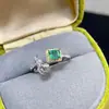 Explosiones Transfronterizas Ins Europeas y Americanas Anillo de Plata de Ley 925 Incrustado con Esmeralda Natural Anillo de Boca Abierta de Lujo Ligero de Gama Alta de Nicho