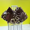Bandana de moda con estampado de leopardo para mascotas, adecuada para gatos y perros en todas las estaciones, disfraz de Halloween hecho a medida