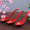 Cuchara de melamina de color para hotel, cuchara con gancho rojo y negro, mango largo, cuchara para sopa, plástico imitación porcelana, cuchara para ramen, cuchara doméstica para hotel