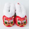 Sapatos de cabeça de gato folclóricos de Ano Novo para pegar bebês, masculinos e femininos, sapatos de inverno acolchoados de algodão, lasanha artesanal, sapatos para bebês com cabeça de tigre de um ano, forrados com fleece
