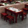 Mesa y Sillas para Comedor Rápido de Madera Maciza a la Parrilla con Carbón sobre Losa de Roca, Mesa para Restaurante, Tienda de Snacks, Tienda de Fideos, Juego de Parrilla y Olla Caliente tallado estilo chino