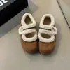 Zapatos Mary Jane esponjosos con hebilla estilo suave para mujer 2026 punta redonda suela suave forro de felpa cálidos antideslizantes para persona perezosa calzado exterior zapatos de algodón