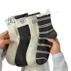Nuevos Calcetines Grises de Oso de Dibujos Animados para Primavera y Otoño, Calcetines de Algodón para Mujer hasta la Mitad de la Pantorrilla, Calcetines Largos de Estilo Academia Deportiva, Lindos Calcetines de Estilo Japonés para Mujer