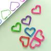 Cor amor clipe de papel personalizado em forma de pino dos desenhos animados mini amor clipe de papel atacado especial em forma de alfinete