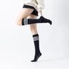 Otoño e Invierno nuevos calcetines largos de yoga para mujer de cinco dedos a rayas de alta calidad antideslizantes cálidos calcetines para piernas simples de tres barras