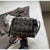Bolsa Única de Poá para Axila Feminina, Nova Bolsa de Lona Estilo Coreano 2026, Bolsa de Mão Versátil e Bolsa Pequena Quadrada de Ombro