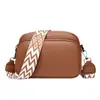 2026 Bolso de Moda Femenino Nuevo Bolso de Hombro Cruzado Simple para Dama Bolso Cuadrado Pequeño Versátil de Moda Transfronterizo