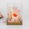 Rosa de Flor Eterna terminada vintage cuadrada base dorada acrílico Caja de regalo Rosa Eterna caja de flores Día de San Valentín Chino Navidad