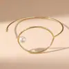 Pulseira de Liga Geométrica Redonda Oca Retrô de Nicho Europeia e Americana Pulseira de Braço com Senso Avançado de Temperamento Moda Anel de Braço Transfronteiriço