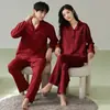 Pijama Rojo de Algodón Elástico para Pareja de Otoño al por Mayor, Cárdigan para Mujer con Cuello Solapa, Mangas Largas, Corte Holgado, Se Puede Usar Afuera, Disponible para Dropshipping