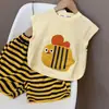 Conjunto de Verão para Meninos e Meninas 2026 Estilo Coreano Desenho Animado Fofo Colete sem Mangas Calça de Cinco Pontos Solta Estilosa Conjunto de Duas Peças