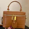Bolso pequeño de alta calidad para mujer, primavera/verano 2023, nuevo bolso de mensajero de nicho de moda, bolso de cubo portátil popular para mujer