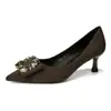 7666C-169 Sapatos Elegantes de Camurça de Salto Alto para Mulheres com Saltos Finos, Strass Elegantes, Bico Fino, Boca Rasa, Meio Salto Sapatos Profissionais