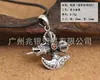 Plata de ley 925 al por mayor Plata tailandesa retro Multiplicador de Xizang Grifo pequeño Mortero de diamante Cuchillo luna colgante