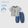 Conjunto para Bebê, Conjunto de Verão com Calça Curta Estampada para Crianças, Estilo Leve, Roupa Esportiva de Verão para Crianças, Novo Estilo, Conjunto de Duas Peças para Meninas