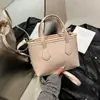 Bolsas Multicor Transfronteiriças para Mulheres 2025 Novas Tendências Bolsas Pequenas de Luxo Bolsas Pequenas Transversais de Verão Bolsas de Balde Populares