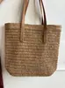 Bolso de paja tejido de gran capacidad para verano, nuevo estilo occidental, para mujer, bolso de hombro, bolso de mano tejido costero, 2024