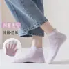 Meias Femininas Respiráveis Cor Sólida Malha Fina Estilo Coreano Meias Curtas Vazadas Absorventes de Suor Fabricante de Meias de Algodão Femininas Venda por Atacado Dropshipping