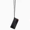 En stock bolsa para gafas de cuello de forma cóncava de cuero PU moda ins bolsa simple de almacenamiento de gafas con cordón venta al por mayor