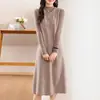 Colete Saia de Lã com Gola Redonda Feminino Vestido Suéter de Tricô Sem Mangas de Comprimento Médio Acima do Joelho Outono e Inverno Solto Emagrecedor Vestido Colete