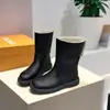 Botas de Moda de Veludo Duas-Formas para Mulheres 2025 Inverno Novo Moda Europeia e Americana Versátil Botas de Cano Médio Espessas Botas de Algodão Quentes