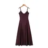Moda Femenina Transfronteriza Estilo Europeo y Americano Satín Halter Ceñido a la Cintura Vestido Largo de Noche Escote en V Profundo Vestido de Noche Acampanado