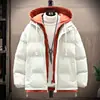 Moderna chaqueta de algodón para hombre para otoño e invierno, engrosada, holgada, moderna, abrigo de algodón con capucha de dos piezas falsas, chaqueta acolchada para hombre
