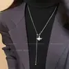 Venta Directa de Fábrica ~ Cadena para Suéter de Otoño e Invierno, No Necesita Quitarse al Dormir, Collar de Moda, Estilo de Nicho de Lujo Ligero de Gama Alta, Combinado con una Camiseta Básica