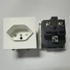 SwEd SockEt R-01 SwEd SockEt E-11 SockEt Sueco Europeu Finlandês Dinamarquês Tomada de Energia